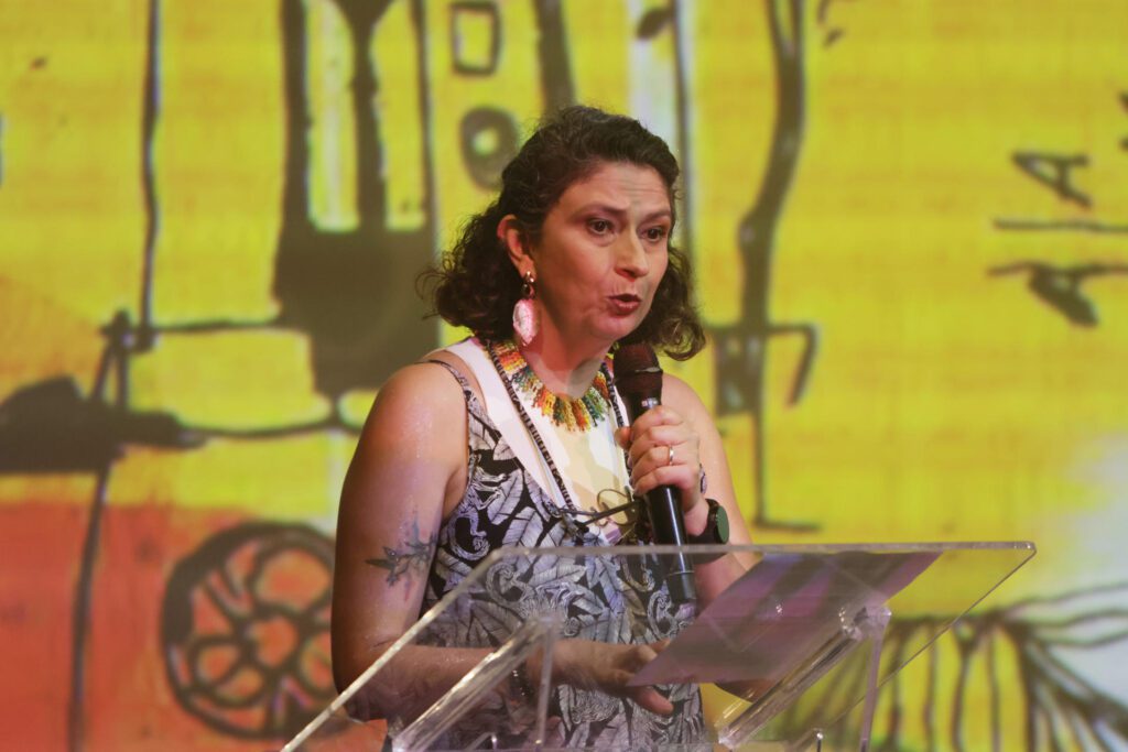 La directora de la Dirección de Audiovisuales, Cine y Medios Interactivos del Ministerio de las Culturas, Artes y los Saberes de Colombia, Diana Diaz, habla durante la inauguración de la edición 64 del festival este martes, en Cartagena (Colombia). EFE/ Ricardo Maldonado Rozo