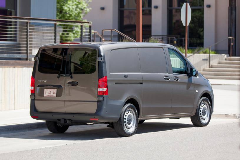 2020 mercedes-benz_metris_cargo-minivan_2