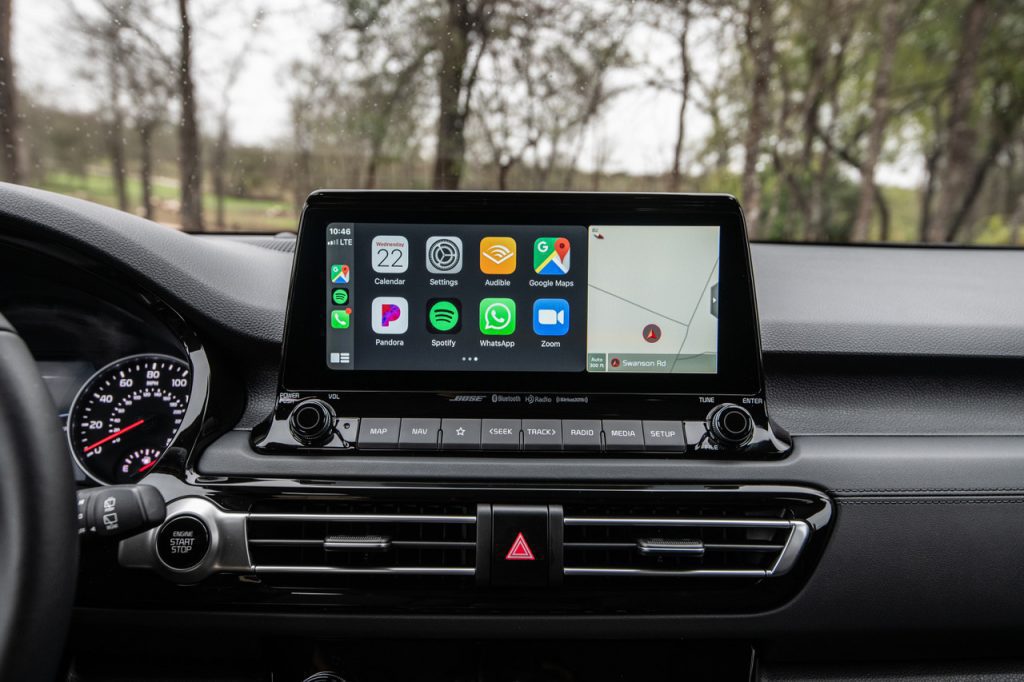2021KiaSeltosInterior-1