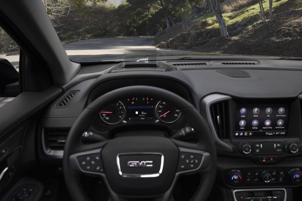 GMC’s new head-up display is available on the 2022 Terrain SLT and AT4, and comes standard on Denali.