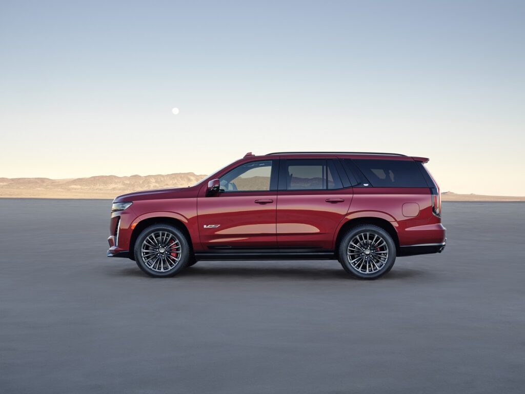 2023-Cadillac-Escalade-V-050