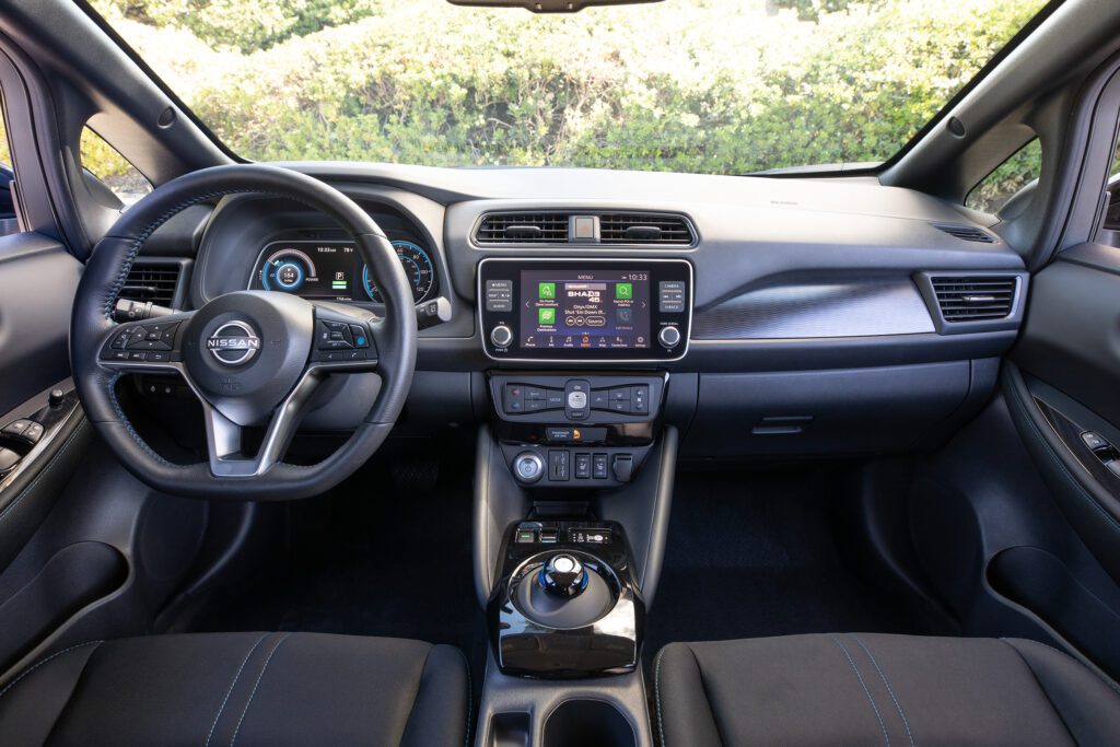 2023 Nissan LEAF-21-source