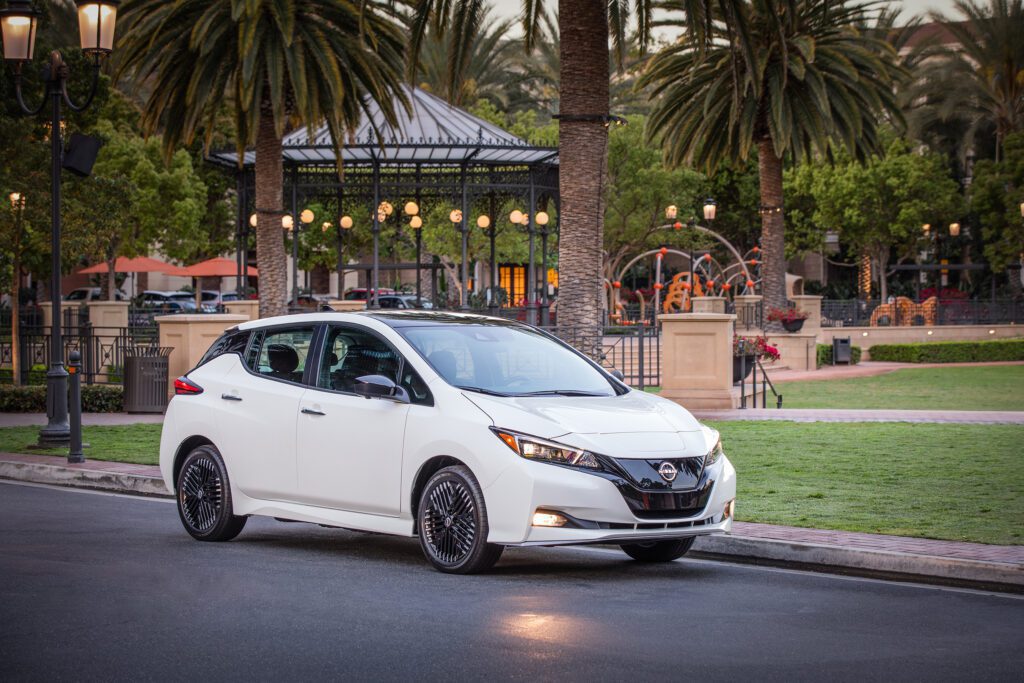2023 Nissan LEAF-9-source