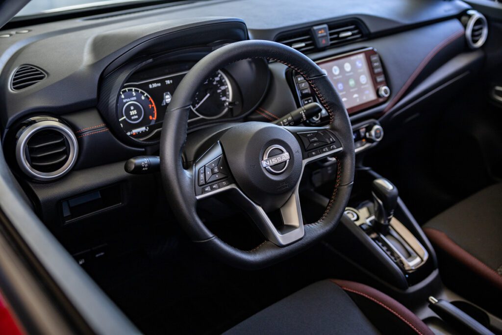 2023 Nissan Nissan Versa-11