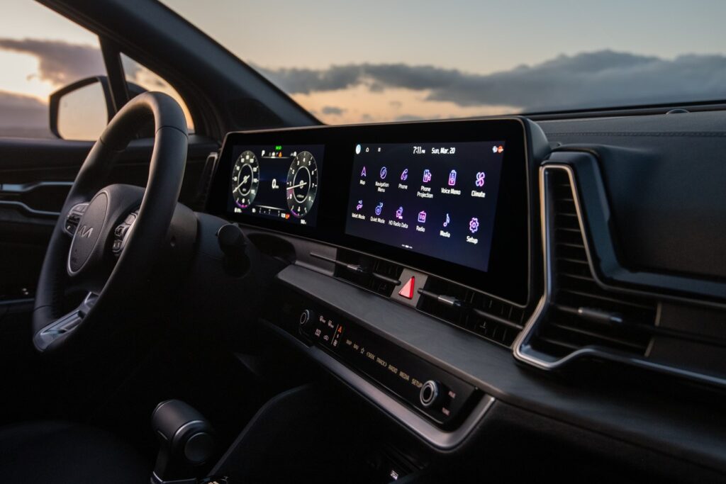 Interior del Sportage, combinación de modernidad y confort avanzado.