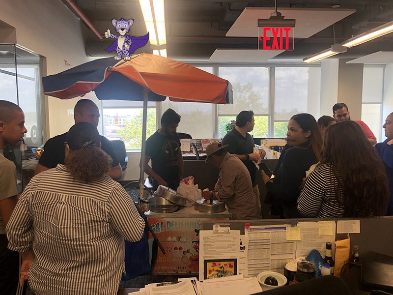 Los helados de coco fueron los más apetecidos, en segundo lugar quedaron los de mango.