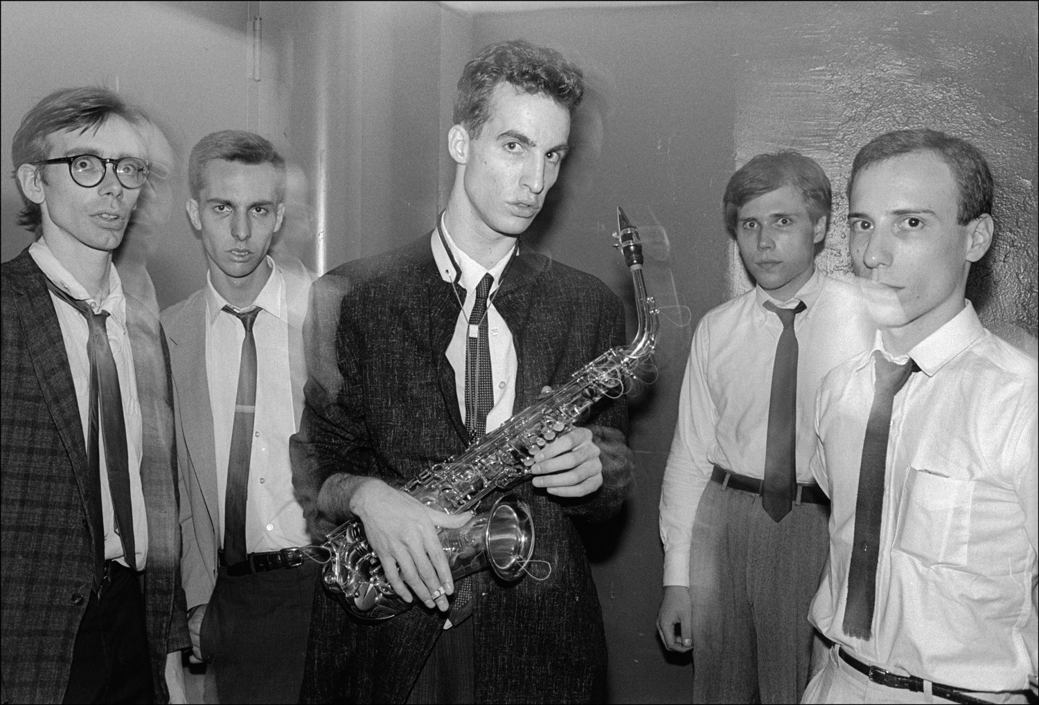 John Lurie and his jazz band The Lounge Lizards backstage SN 2662-18