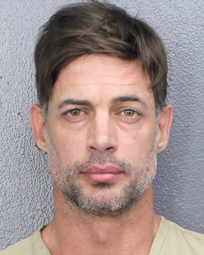 Fotografía policial cedida por la Oficina del Alguacil de Broward del actor y productor cubano William Levy. permanece en una cárcel en el sur del estado de Florida, tras ser arrestado el lunes en la noche por alteración del orden público en estado de embriaguez y por allanamiento de una propiedad ocupada. EFE/ Oficina Del Alguacil De Broward