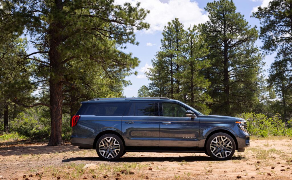All-New 2025 Ford Expedition_Platinum Ultimate_06