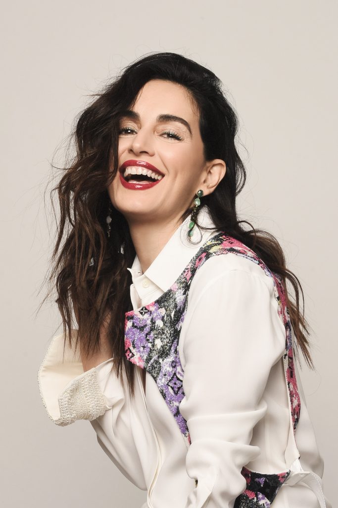 Ana DLR Vertical