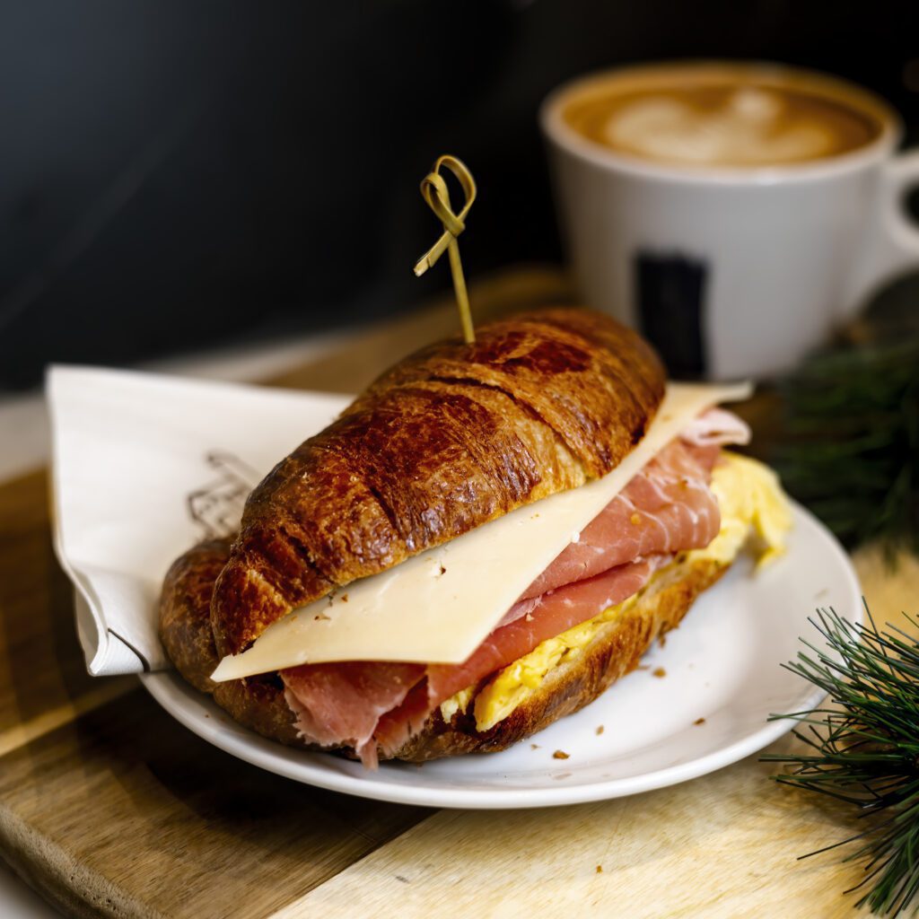 Cornetto con Uova (Eggwich)