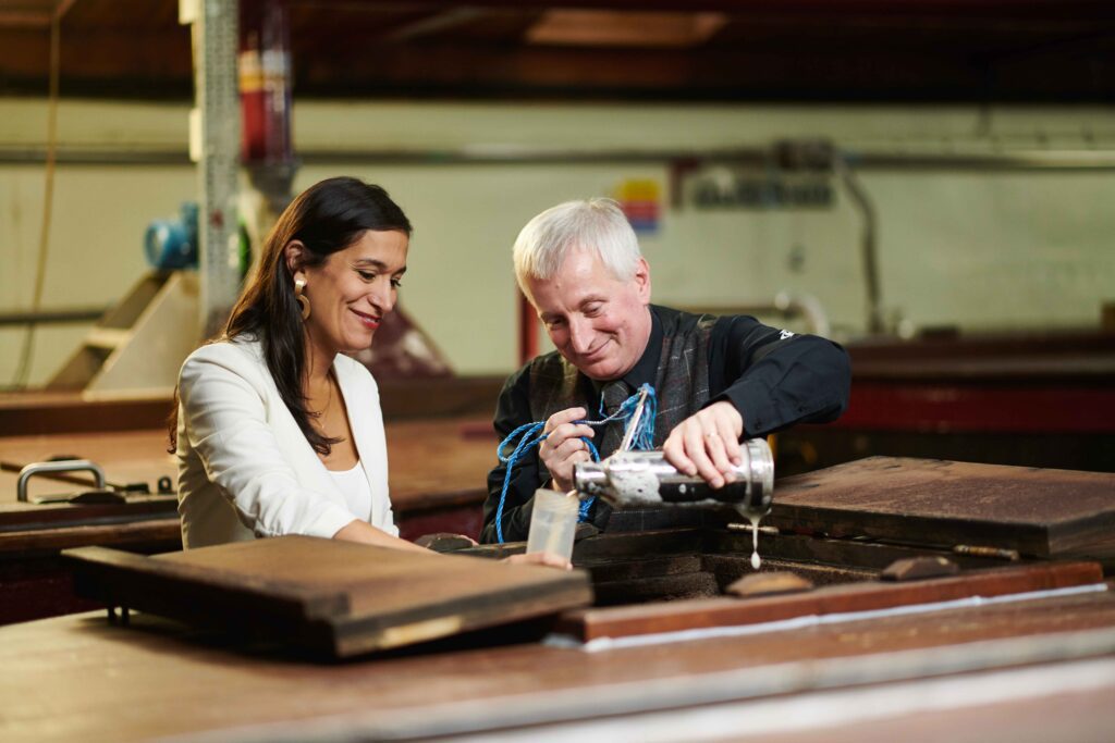 Carin Luna-Ostaseski, fundadora de SIA Scotch Whisky, se inspiró en una cata de whisky para crear su marca.