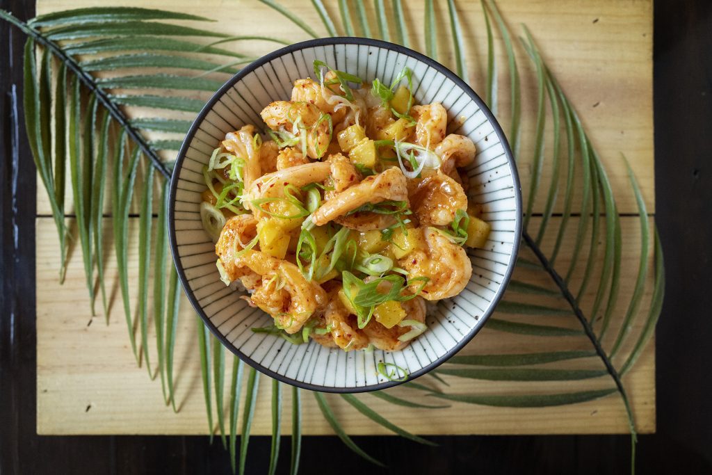 Garlic Shrimp Bowl. 