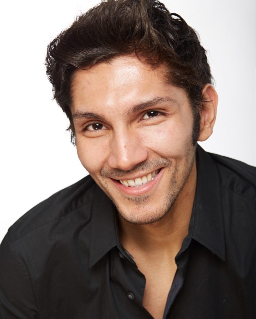 Glauco Araujo Headshot