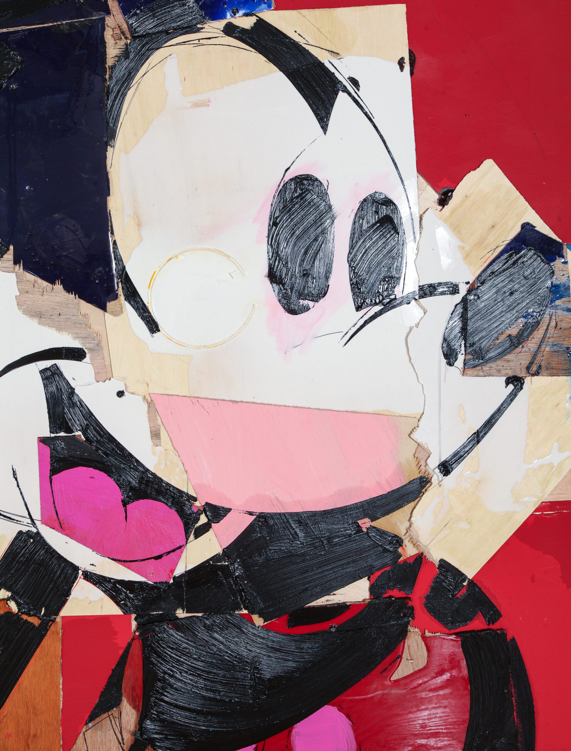 Mickey como Pretexto en Rojo, 2021_1