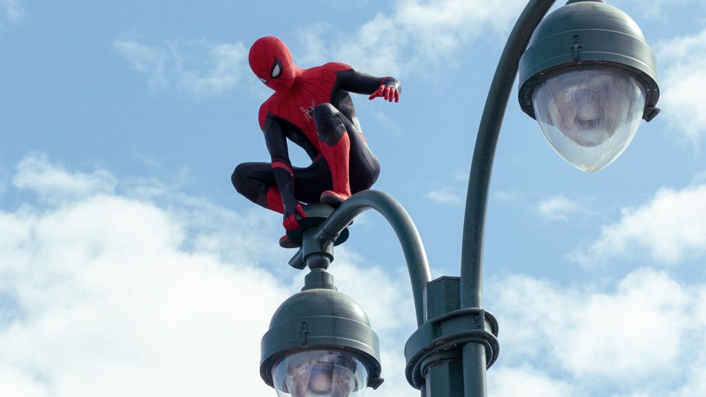 "Spider-Man" regresa dispuesto a rescatar a los cines... y a Marvel