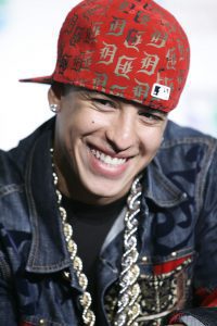 EEUU - PREMIOS JUVENTUD:MIA121 - MIAMI, FL (EEUU) - 20/07/2007.- El reggeatonero puertorriqueño Daddy Yankee durante la entrega de los Premios Juventud la noche del jueves 19 de julio de 2007, en Miami, Fl. EFE/Zayra Mo